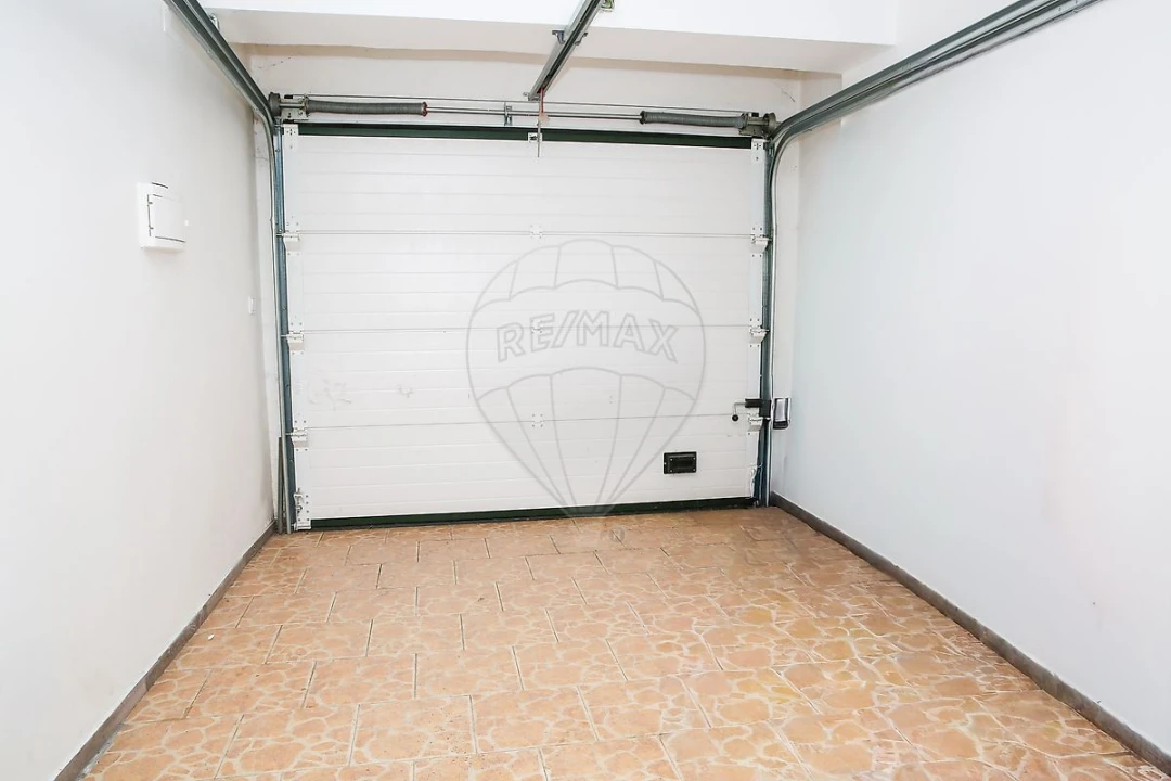 Moradia T3 para Venda em Azambuja Foto 12