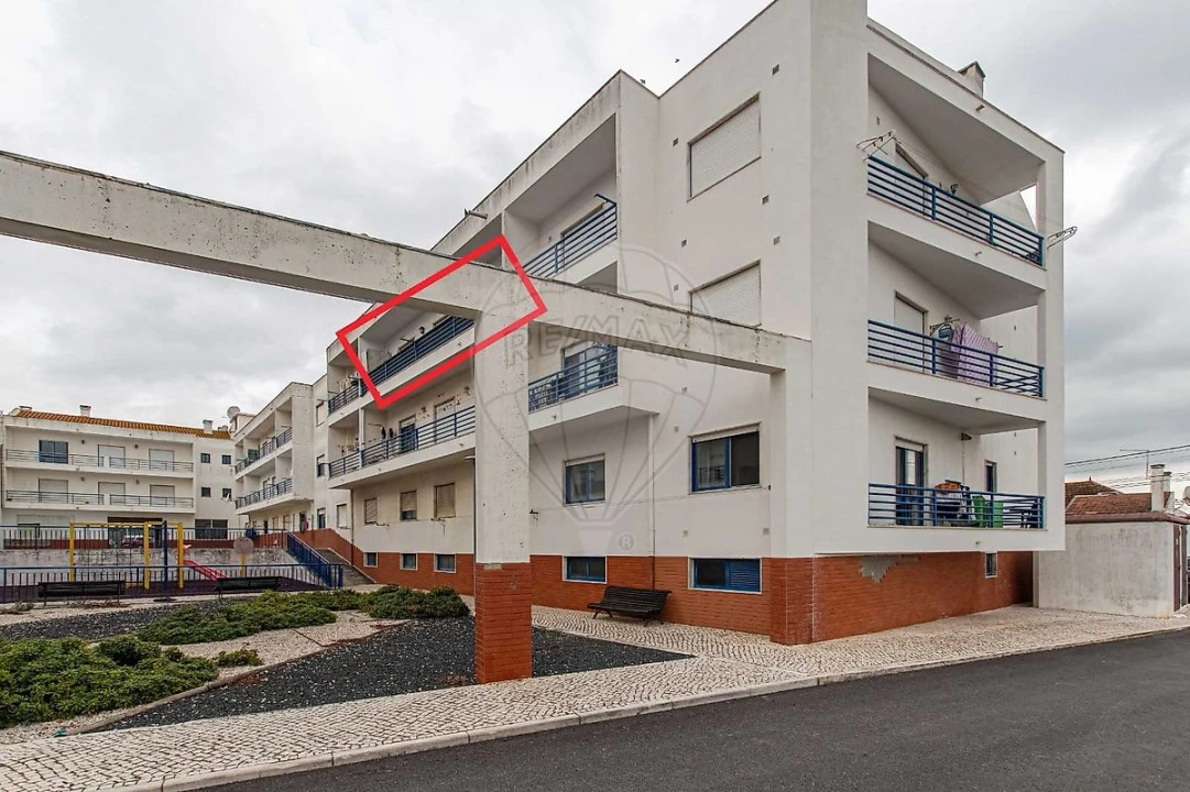 Apartamento T2 para Venda em Aveiras de Cima Foto 29