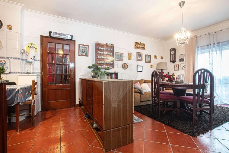 Apartamento T2 para Venda em Aveiras de Cima Foto 15