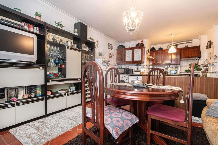 Apartamento T2 para Venda em Aveiras de Cima Foto 17