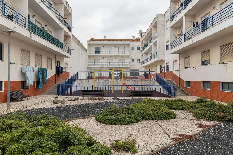 Apartamento T2 para Venda em Aveiras de Cima Foto 22