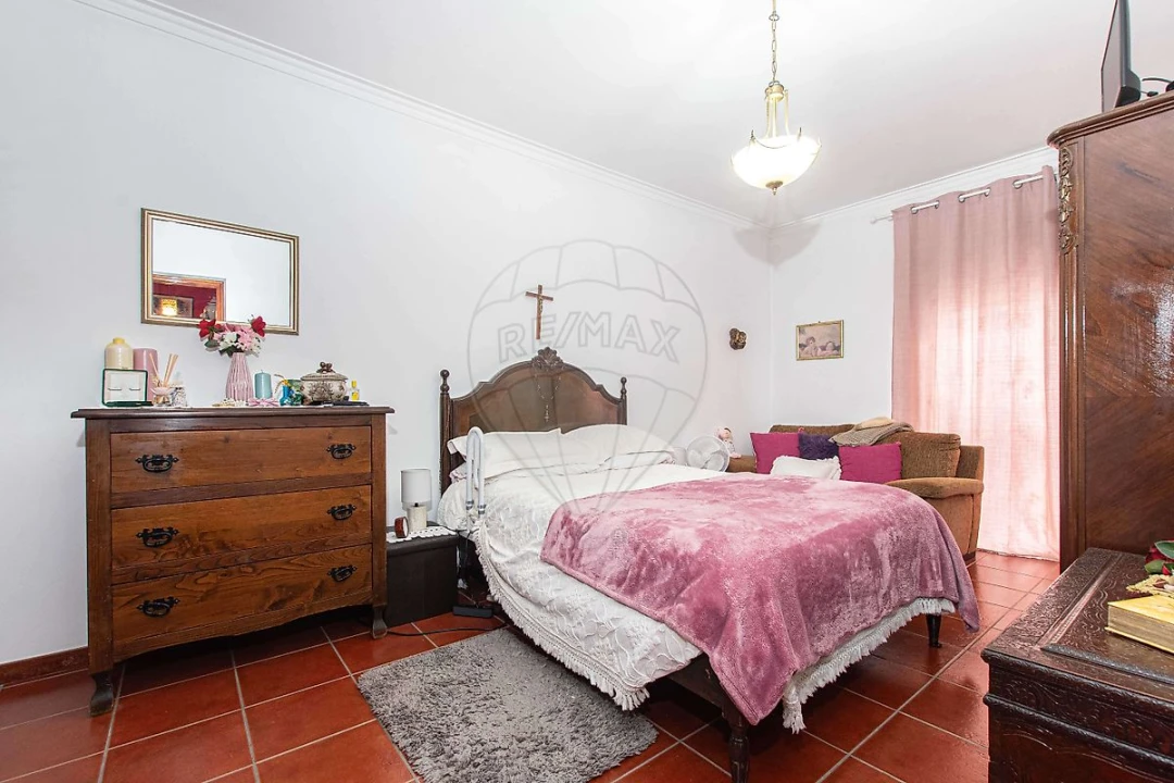 Apartamento T2 para Venda em Aveiras de Cima Foto 7