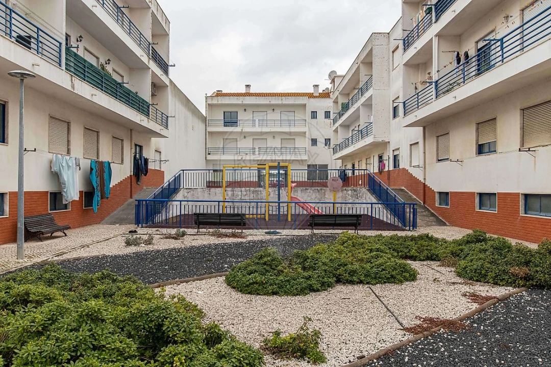 Apartamento T2 para Venda em Aveiras de Cima Foto 22