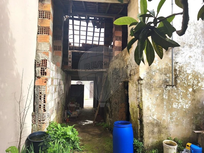 Moradia T4 para Venda em Rio Maior Foto 8