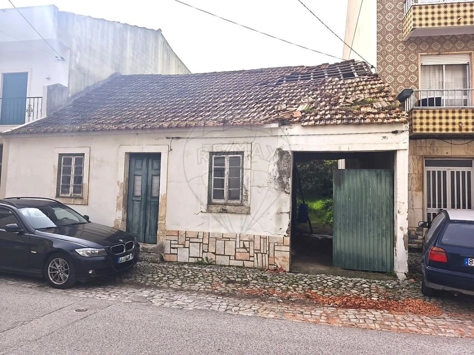 Moradia T4 para Venda em Rio Maior Foto 3