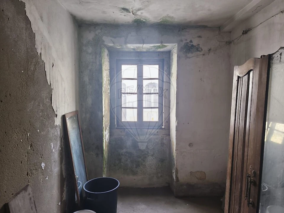 Moradia T4 para Venda em Rio Maior Foto 9