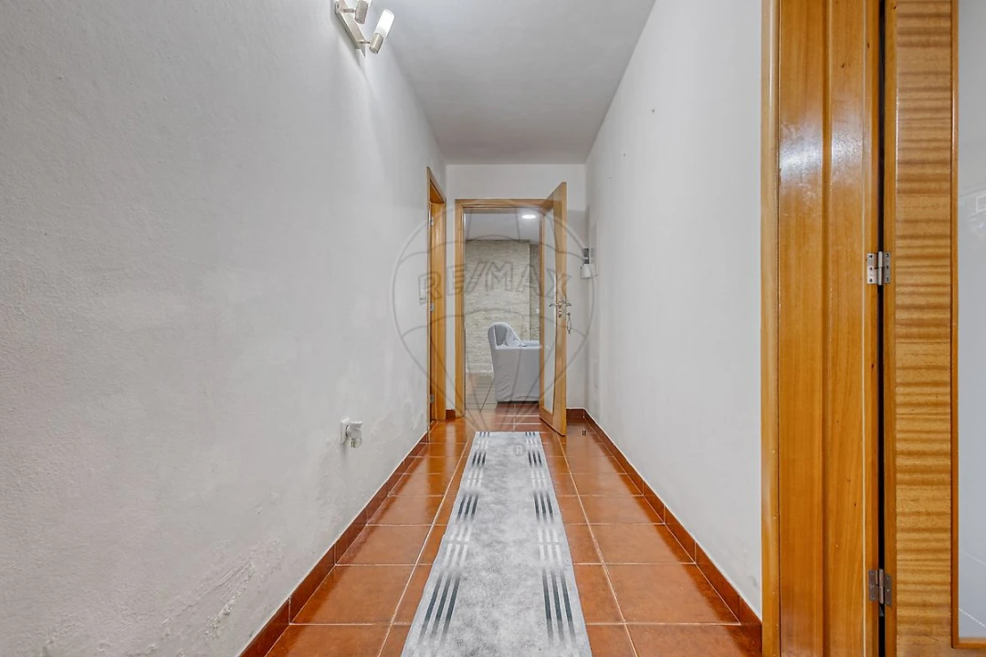 Moradia T4 para Venda em Termas de São Vicente Foto 18