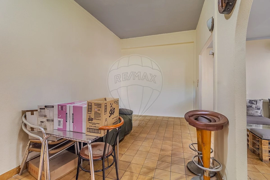 Loja para Arrendamento em Aguas Santas Foto 2