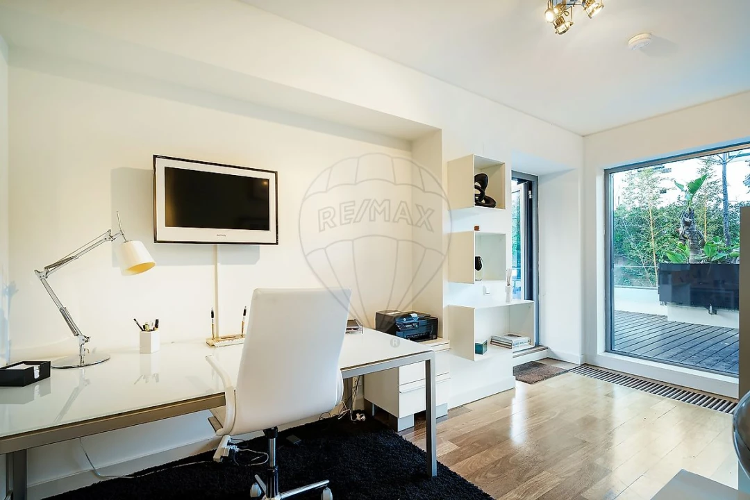 Apartamento T4 para Venda em Cascais e Estoril Foto 23
