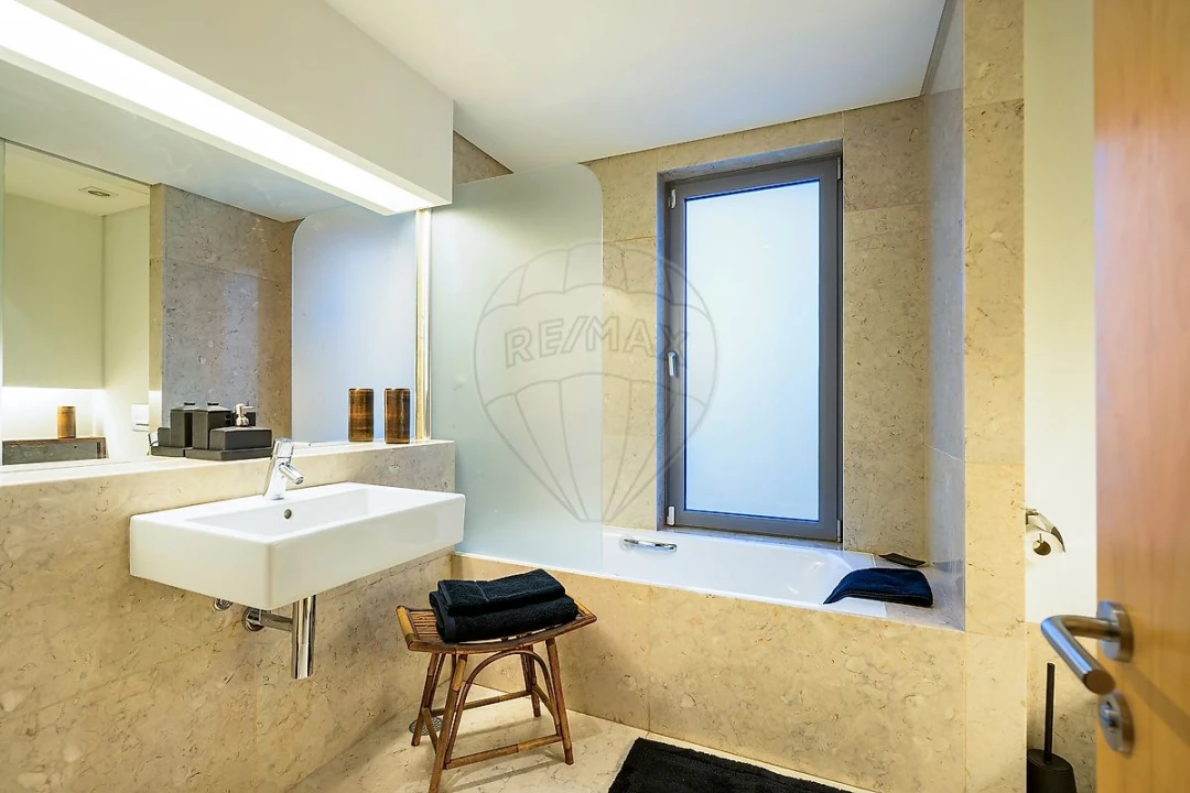 Apartamento T4 para Venda em Cascais e Estoril Foto 22