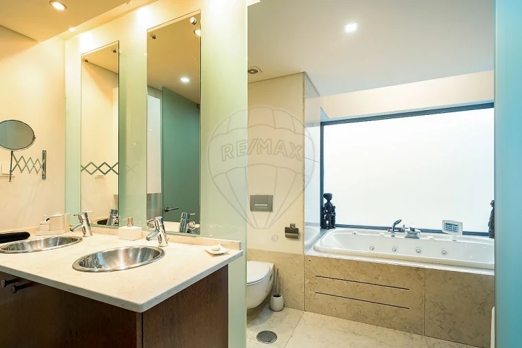Apartamento T4 para Venda em Cascais e Estoril Foto 25
