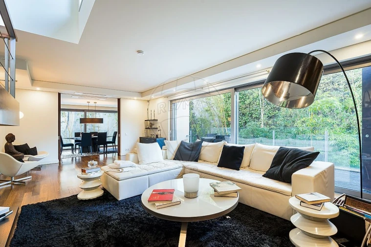 Apartamento T4 para Venda em Cascais e Estoril Foto 3