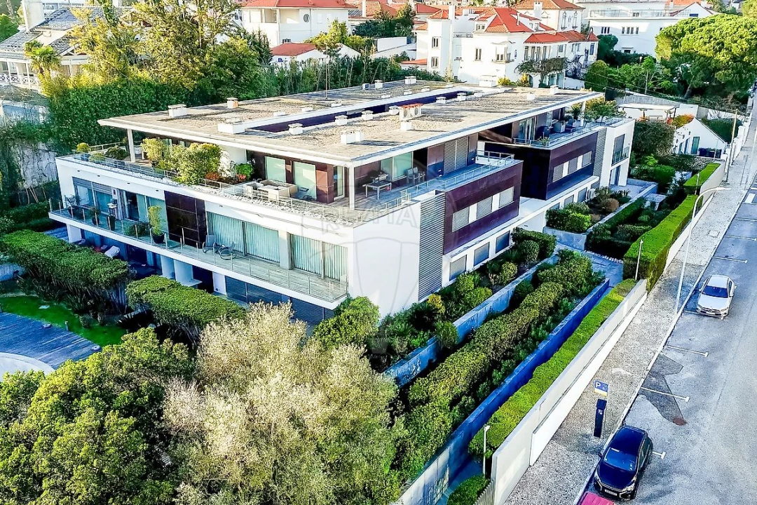 Apartamento T4 para Venda em Cascais e Estoril Foto 35