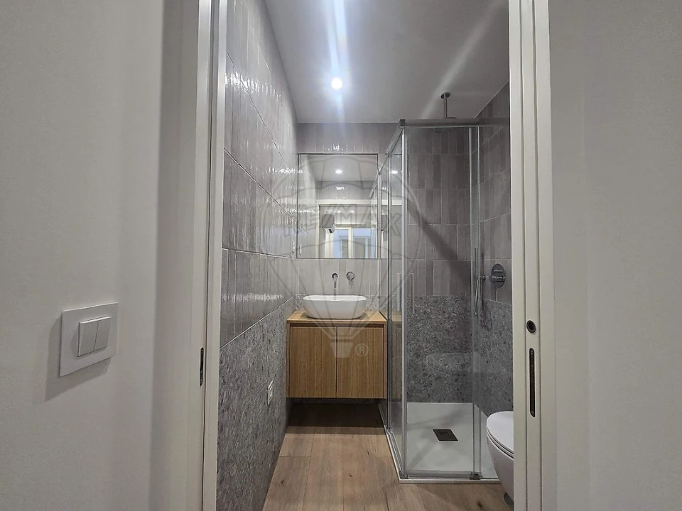 Apartamento T2 para Arrendamento em São Vicente (Braga) Foto 10