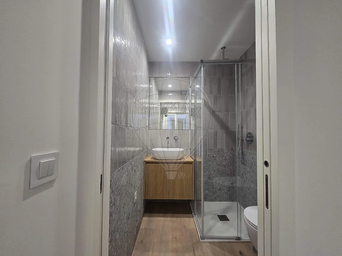 Apartamento T2 para Arrendamento em São Vicente (Braga) Foto 10