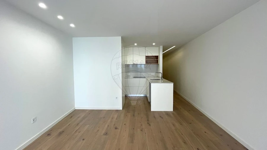 Apartamento T2 para Arrendamento em São Vicente (Braga) Foto 2