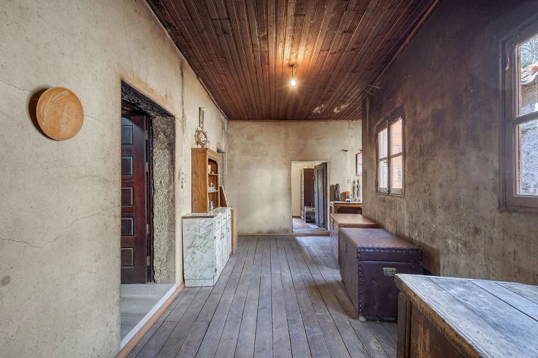 Moradia T4 para Venda em Santa Marinha Foto 14