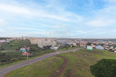 Apartamento T2 para Venda em Odivelas