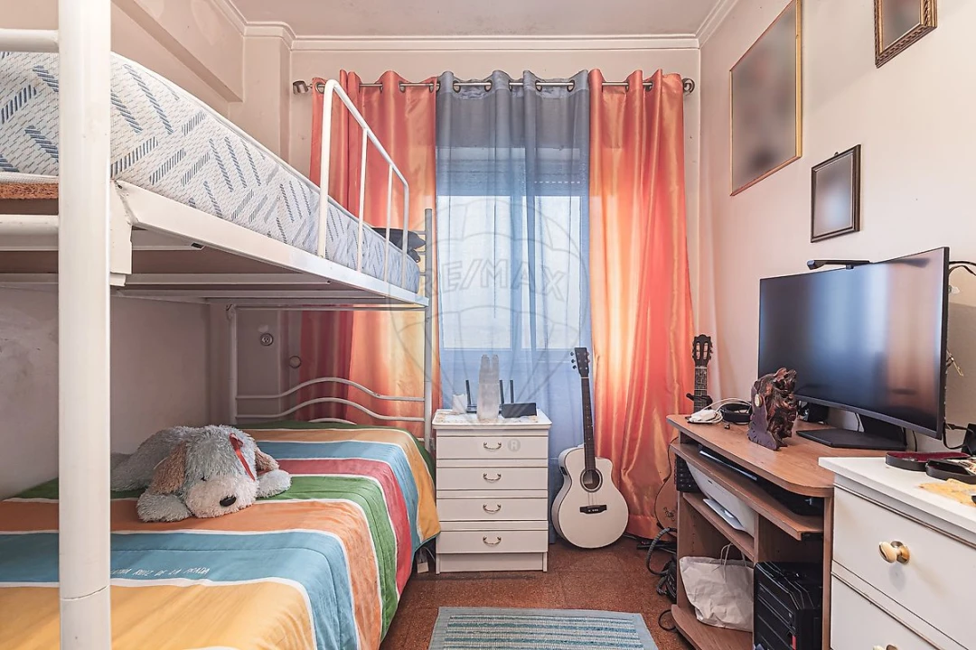 Apartamento T2 para Venda em Odivelas Foto 11