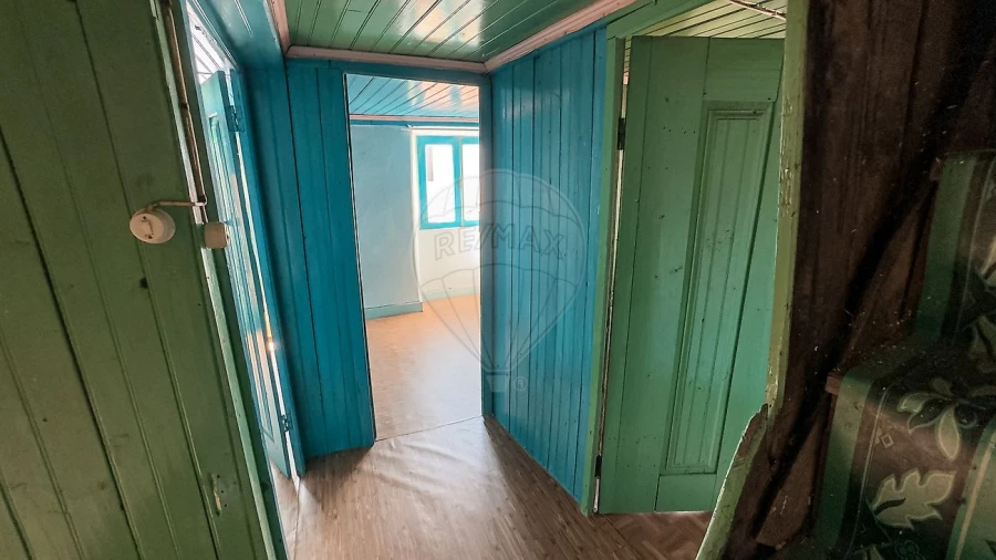 Moradia T2 para Venda em Janeiro de Baixo Foto 30