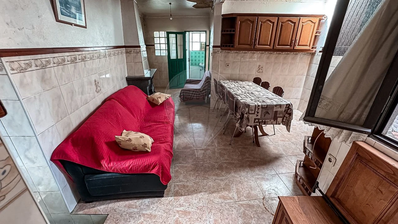 Moradia T2 para Venda em Janeiro de Baixo Foto 19