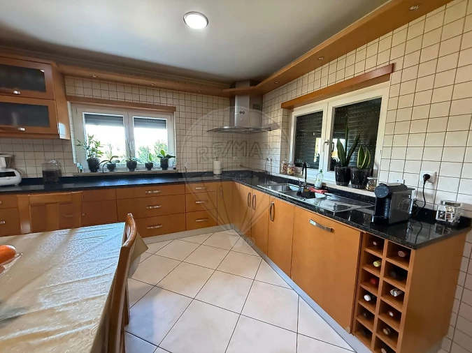 Moradia T4 para Venda em Sertã Foto 8