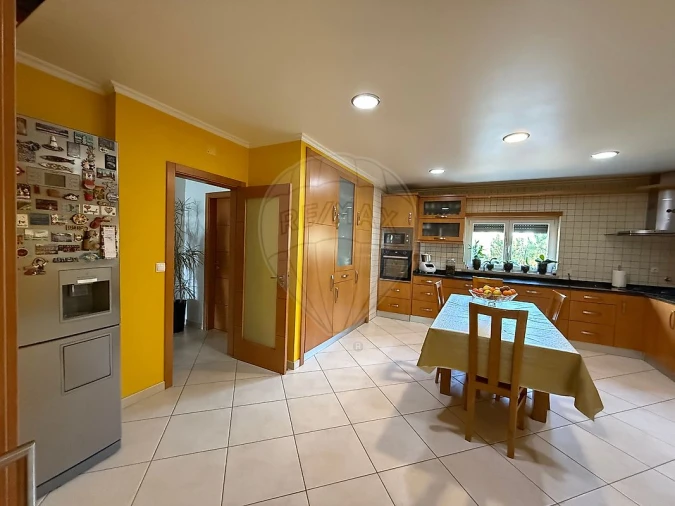 Moradia T4 para Venda em Sertã Foto 7