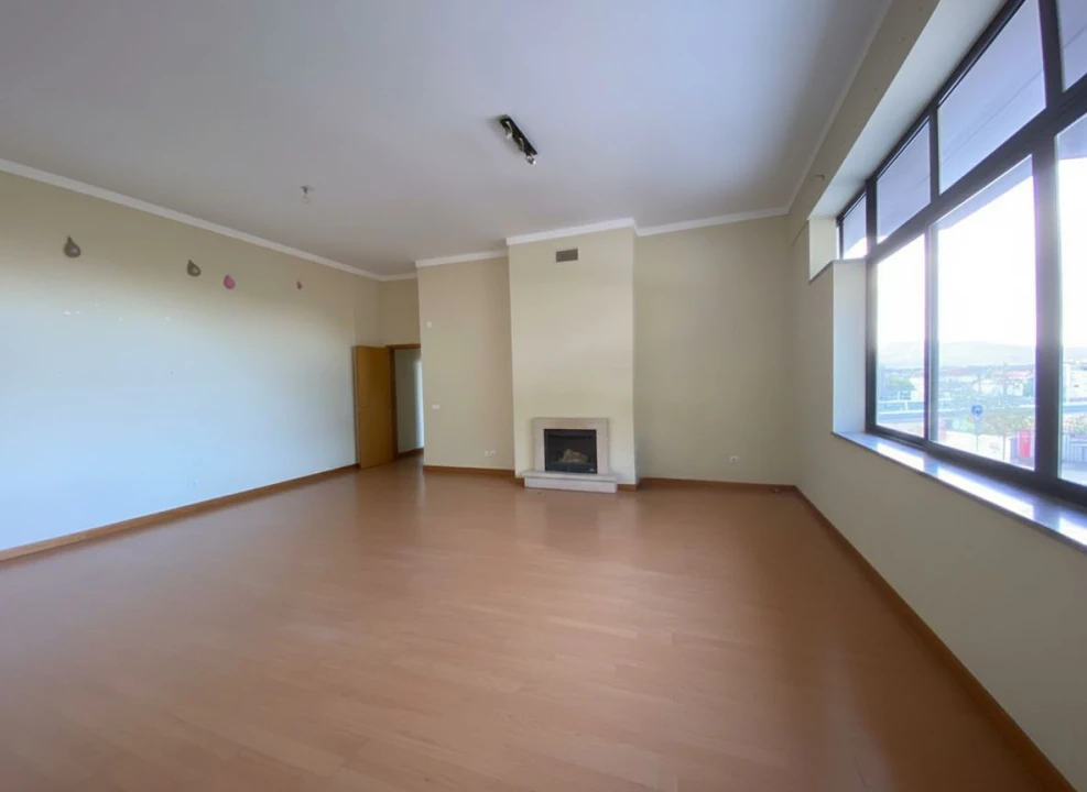 Apartamento T3 para Venda em Setubal (São Sebastião) Foto 3