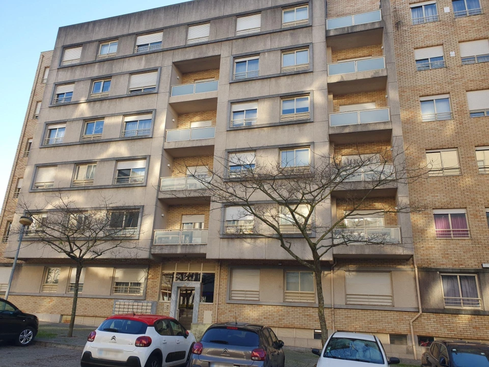 Apartamento T3 para Venda em Aguas Santas Foto 1