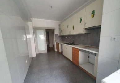 Apartamento T3 para Venda em Aguas Santas