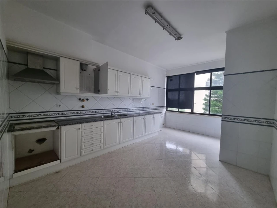 Apartamento T3 para Venda em Marvila, Ribeira Santarém, São Salvador, São Nicolau Foto 3