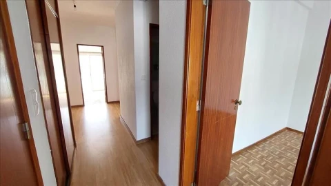 Apartamento T3 para Venda em Agualva e Mira-Sintra
