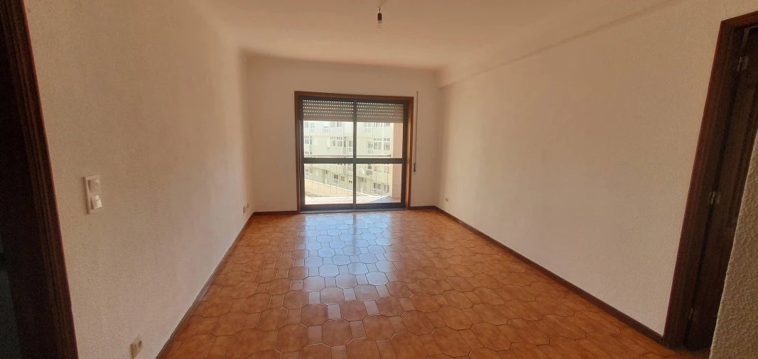 Apartamento T2 para Venda em Rio Tinto Foto 5
