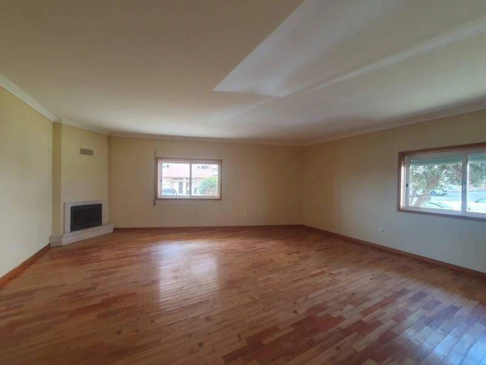Apartamento T2 para Venda em Rio Tinto Foto 2