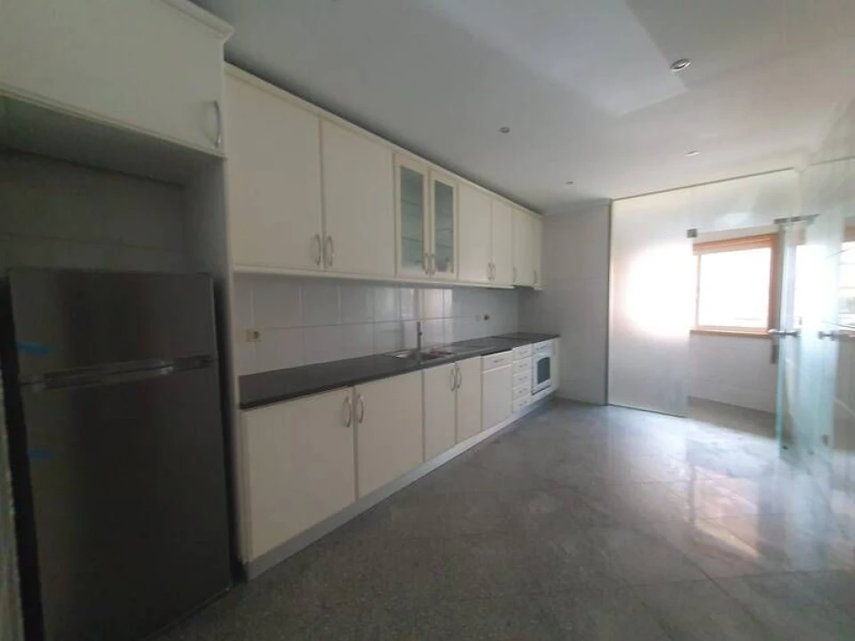 Apartamento T2 para Venda em Rio Tinto Foto 9