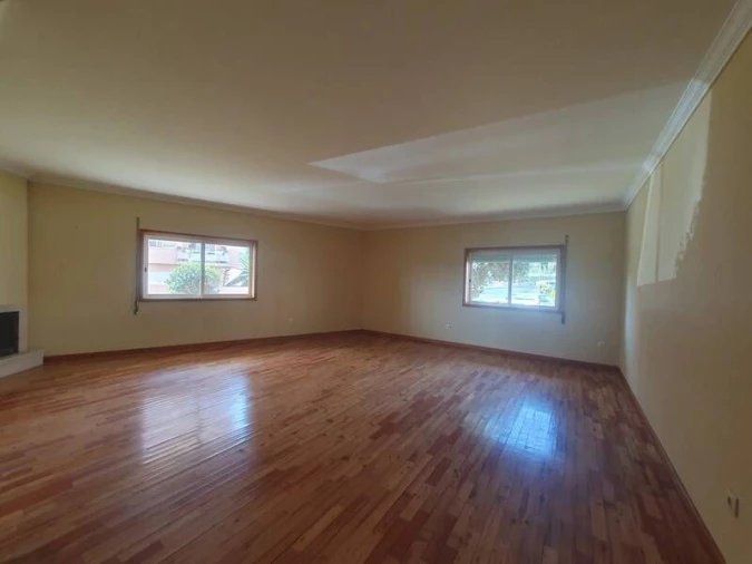 Apartamento T2 para Venda em Rio Tinto Foto 3