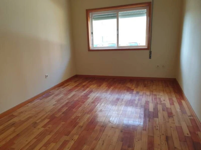 Apartamento T2 para Venda em Rio Tinto Foto 5