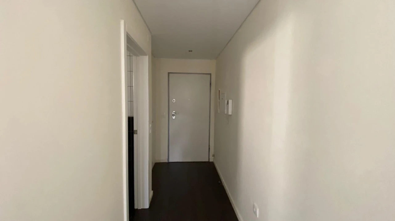 Apartamento T2 para Venda em Covilhã e Canhoso Foto 6