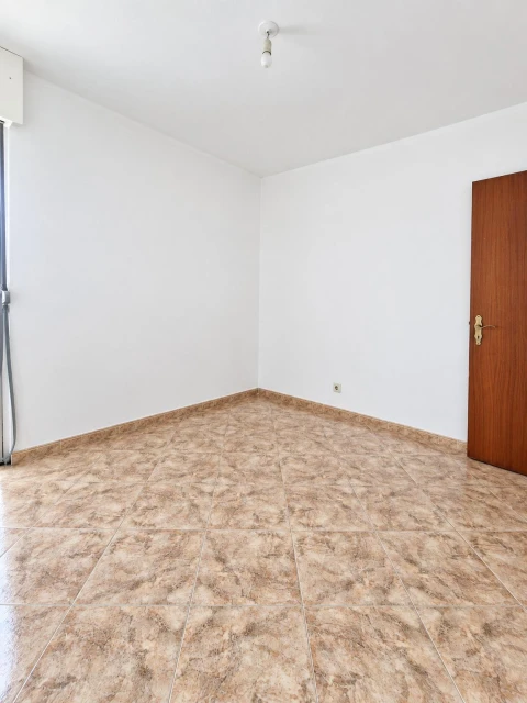 Apartamento T2 para Venda em Corroios