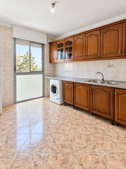 Apartamento T2 para Venda em Corroios