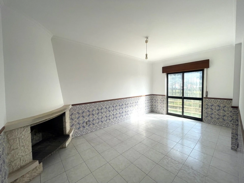 Apartamento T2 para Venda em Seixal, Arrentela e Aldeia de Paio Pires Foto 1