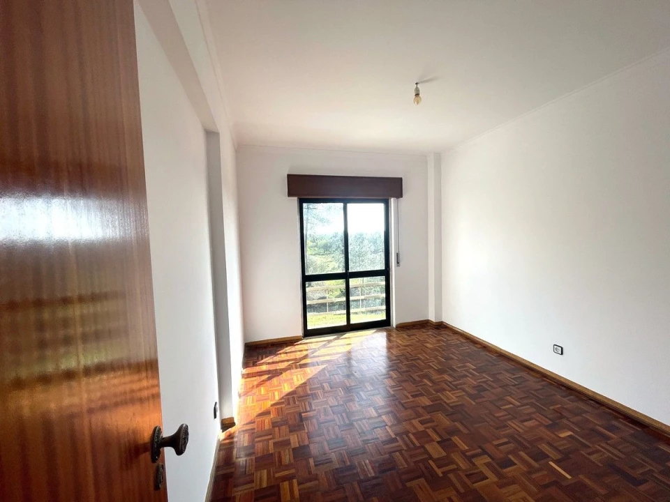 Apartamento T2 para Venda em Seixal, Arrentela e Aldeia de Paio Pires Foto 13