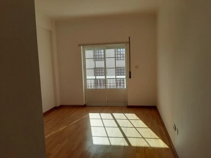 Apartamento T3 para Venda em Seixal, Arrentela e Aldeia de Paio Pires Foto 7