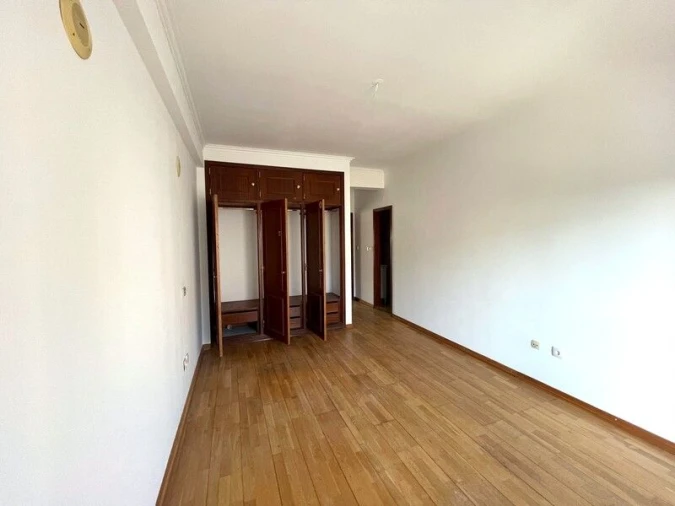 Apartamento T3 para Venda em Seixal, Arrentela e Aldeia de Paio Pires Foto 11