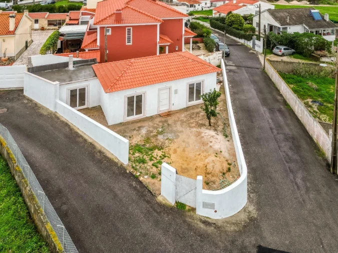 Moradia T2 para Venda em São João das Lampas e Terrugem Foto 16