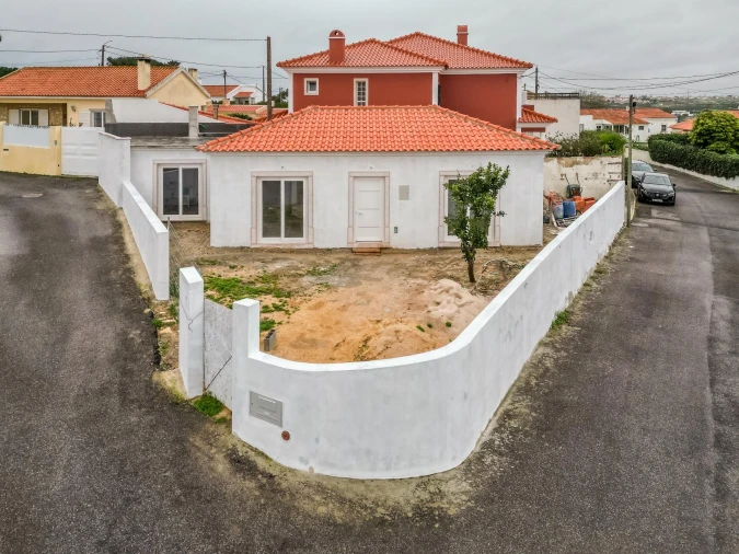 Moradia T2 para Venda em São João das Lampas e Terrugem Foto 1