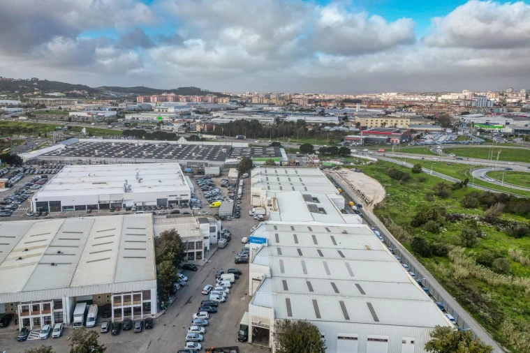 Escritório para Venda em Agualva e Mira-Sintra Foto 13