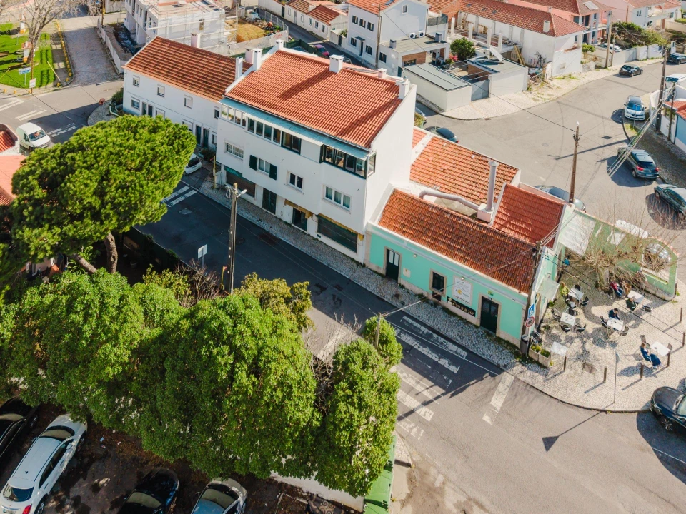 Negócio para Venda em Agualva e Mira-Sintra Foto 1