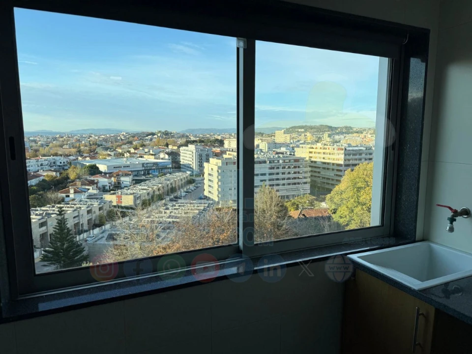 Apartamento T3 para Venda em Nogueira, Fraião e Lamaçães Foto 5