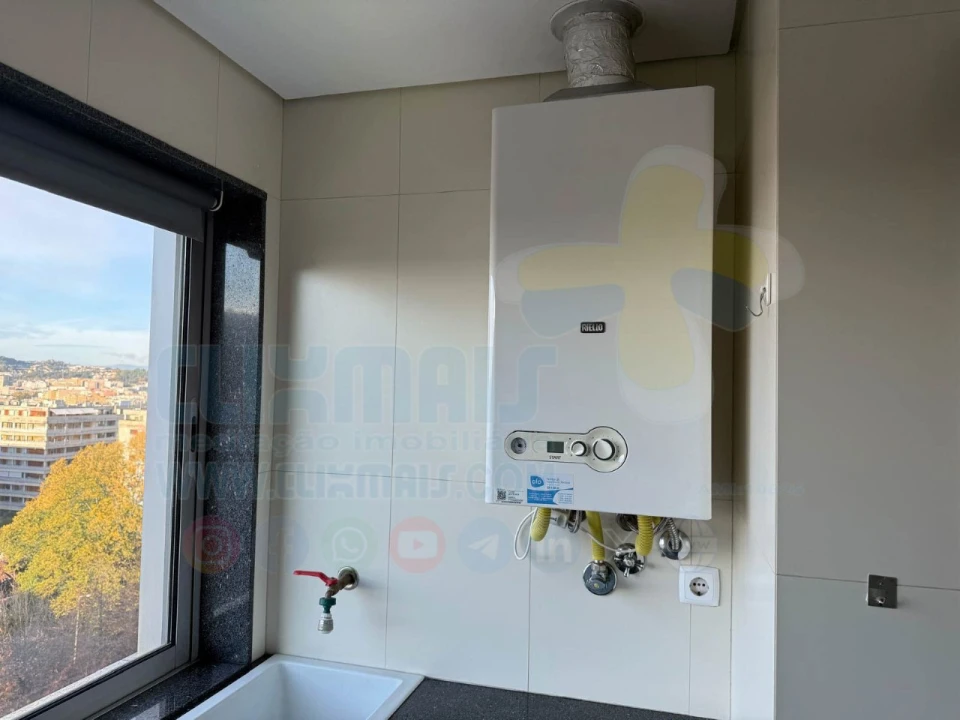 Apartamento T3 para Venda em Nogueira, Fraião e Lamaçães Foto 8